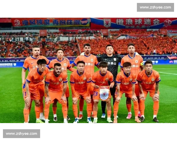 中超爆冷夜:榜首三强全不胜 海港优势剩 1 分 大连英博第 10 创历史 中超爆冷夜:榜首三强全不胜 海港优势剩 1 分 大连英博第 10 创历史