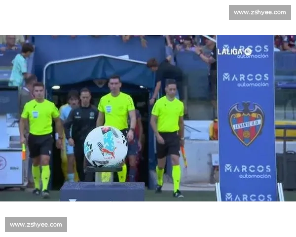 半场战报:埃永 22 分钟破门,莱万特 1-0 暂领先马略卡 半场战报:埃永 22 分钟破门,莱万特 1-0 暂领先马略卡